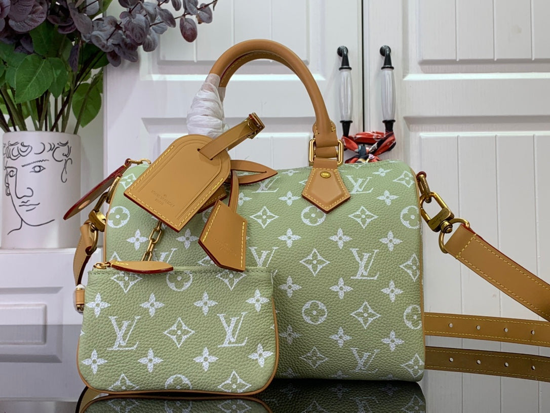 LuxluxHouse Best Quality Bags Louis Vuitton Women Men