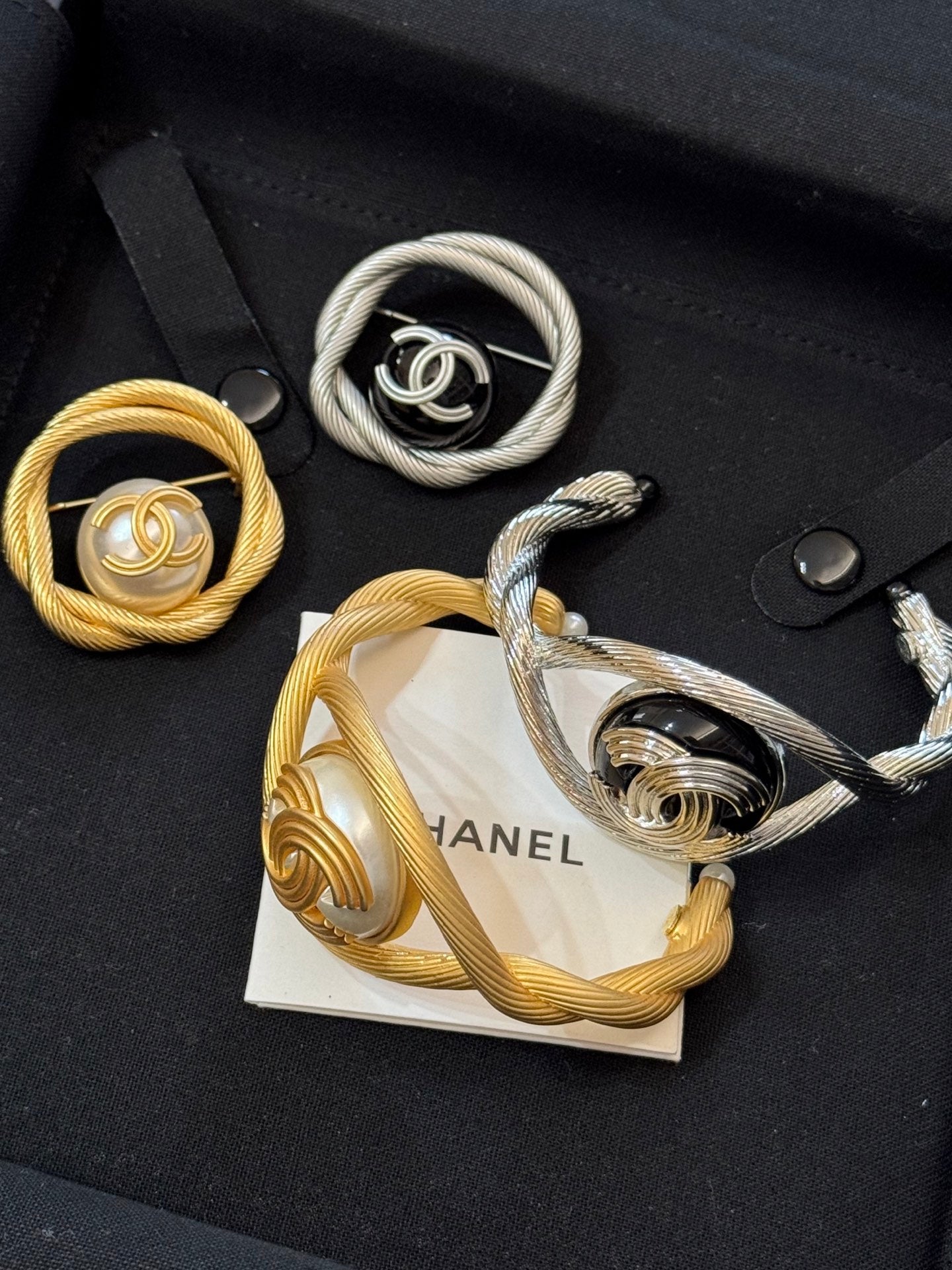 LuxluxHouse Low Price And High Quality Accessories Chanel
