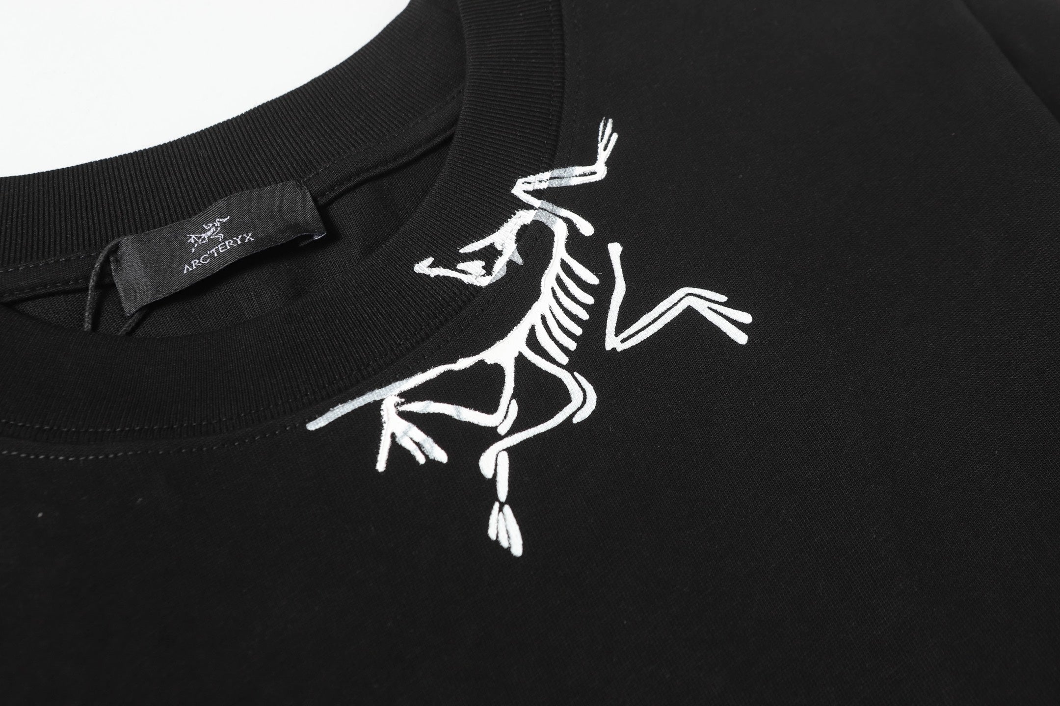 LuxluxHouse Best Quality Clothes T-shirt Arcteryx