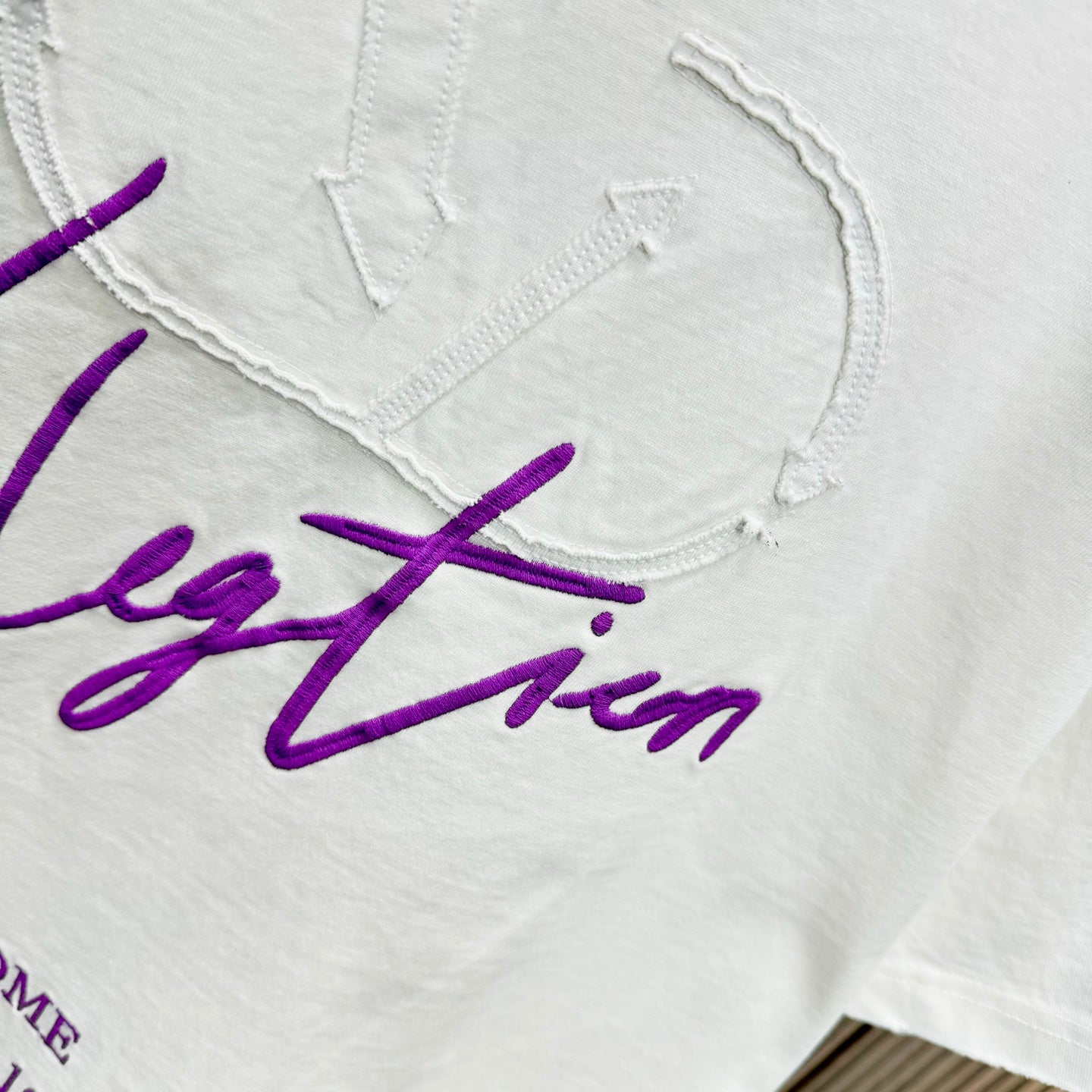 LuxluxHouse Best Quality Clothes Valentino T-shirt