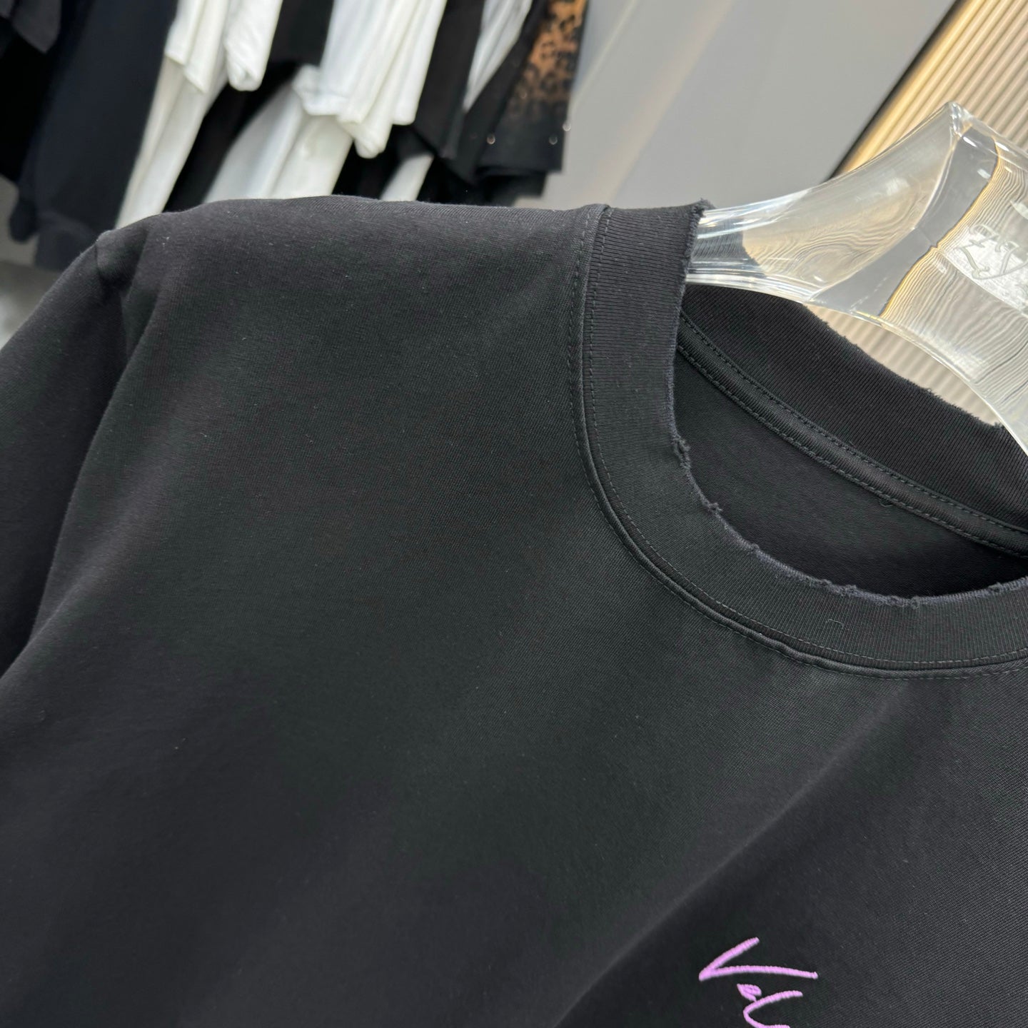 LuxluxHouse Best Quality Clothes Valentino T-shirt