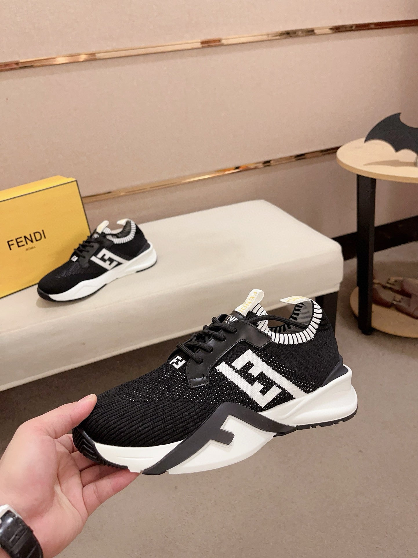 LuxluxHouse Best Quality Shoes Fendi