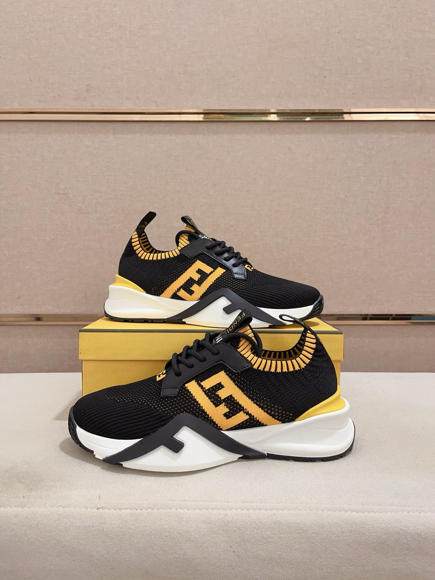 LuxluxHouse Best Quality Shoes Fendi