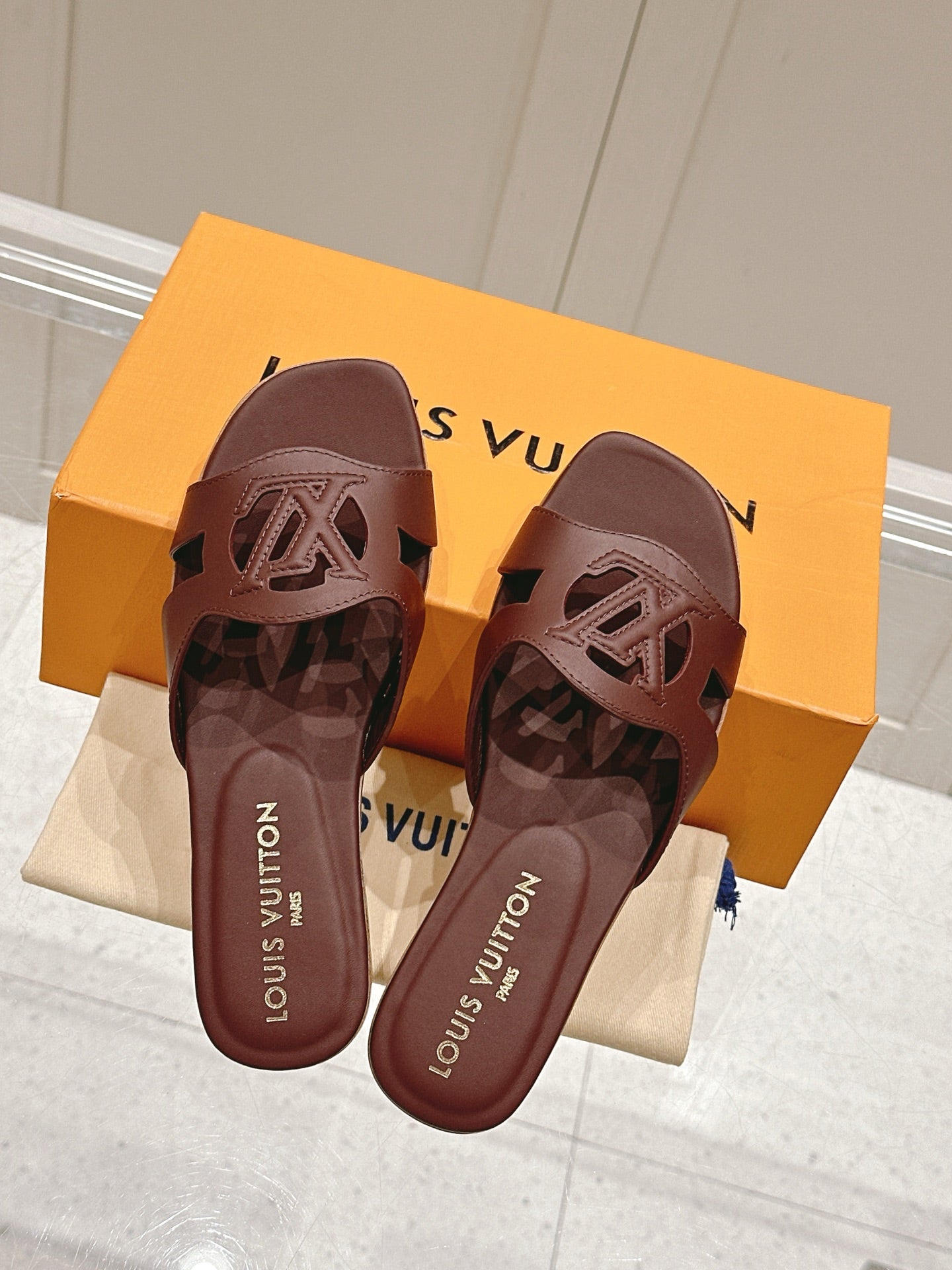 LuxluxHouse Best Quality Women Shoes Louis Vuitton