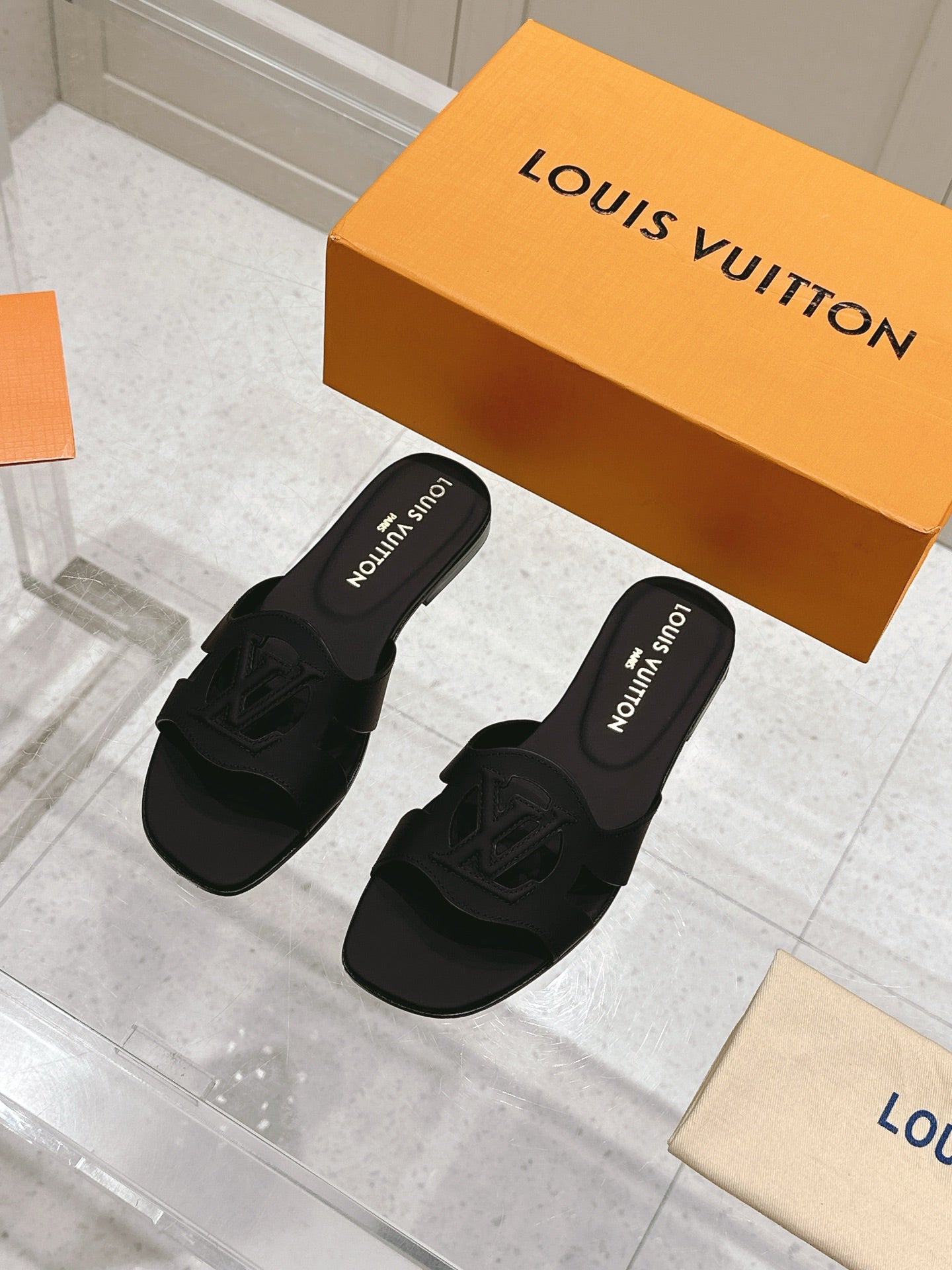 LuxluxHouse Best Quality Women Shoes Louis Vuitton