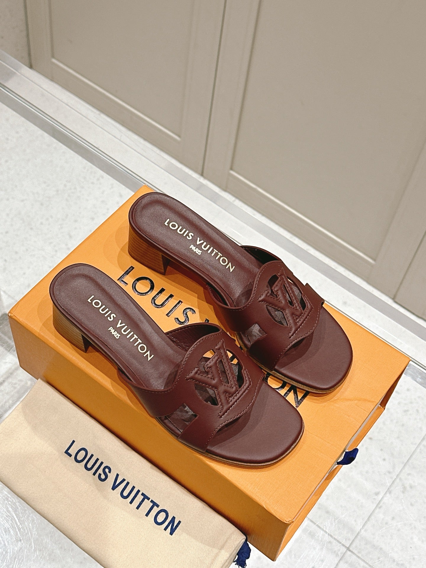 LuxluxHouse Best Quality Women Shoes Louis Vuitton