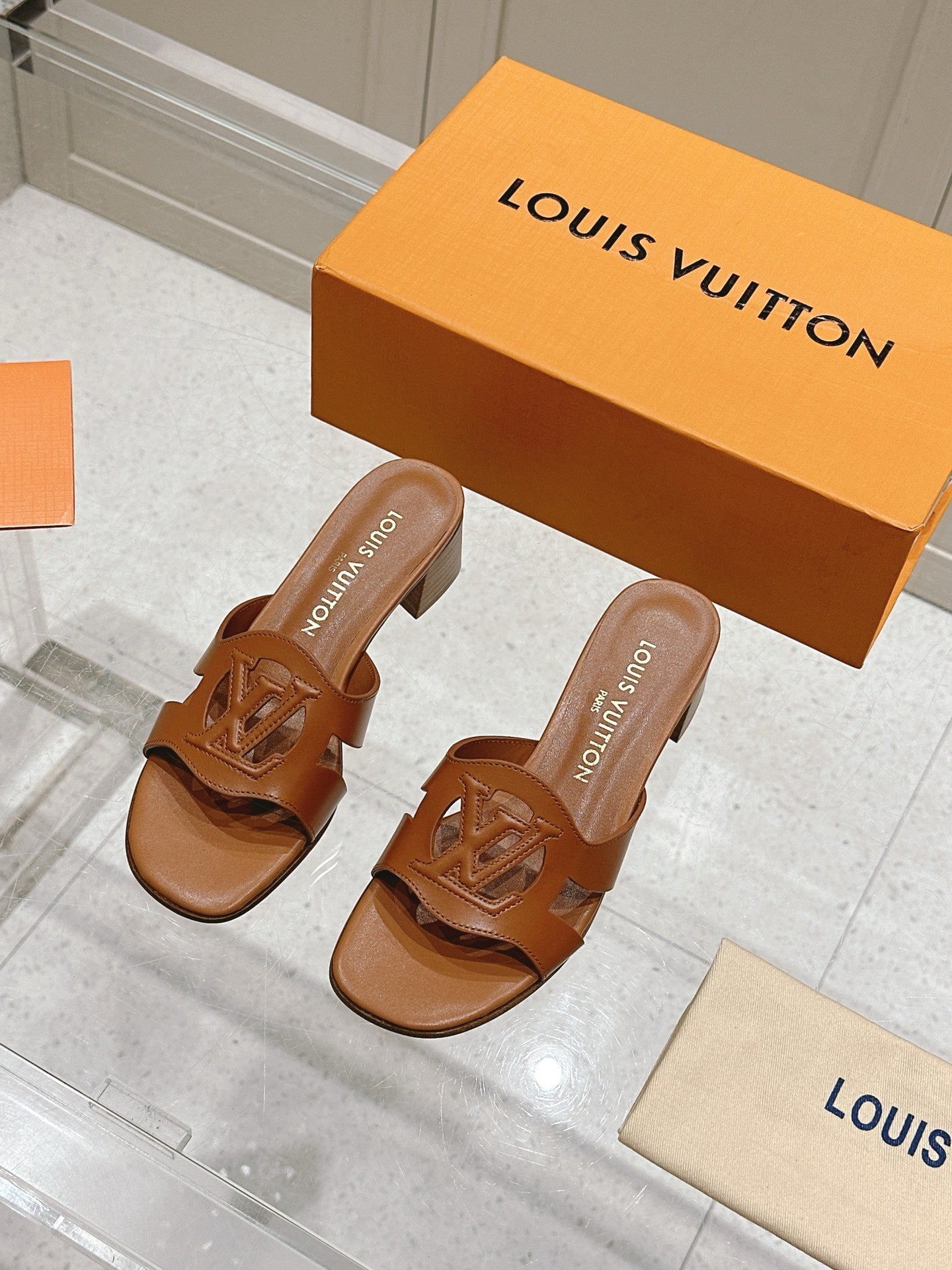 LuxluxHouse Best Quality Women Shoes Louis Vuitton