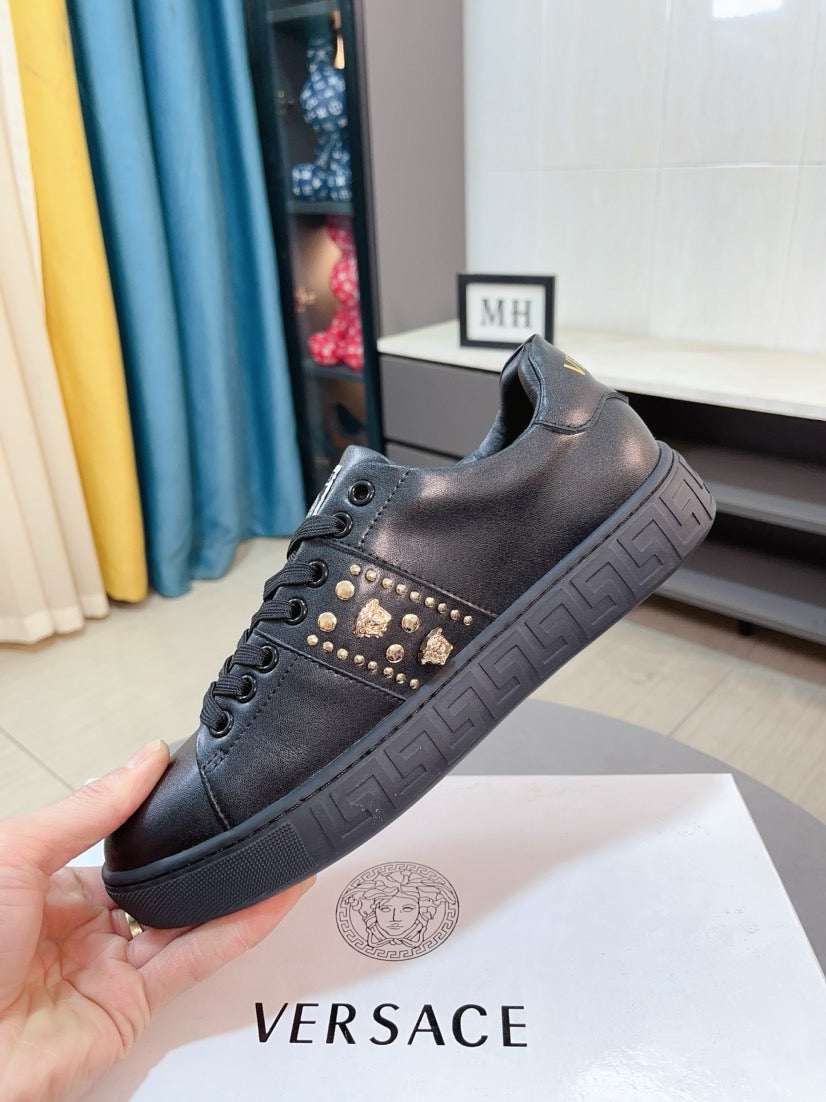 LuxluxHouse Best Quality Shoes Versace