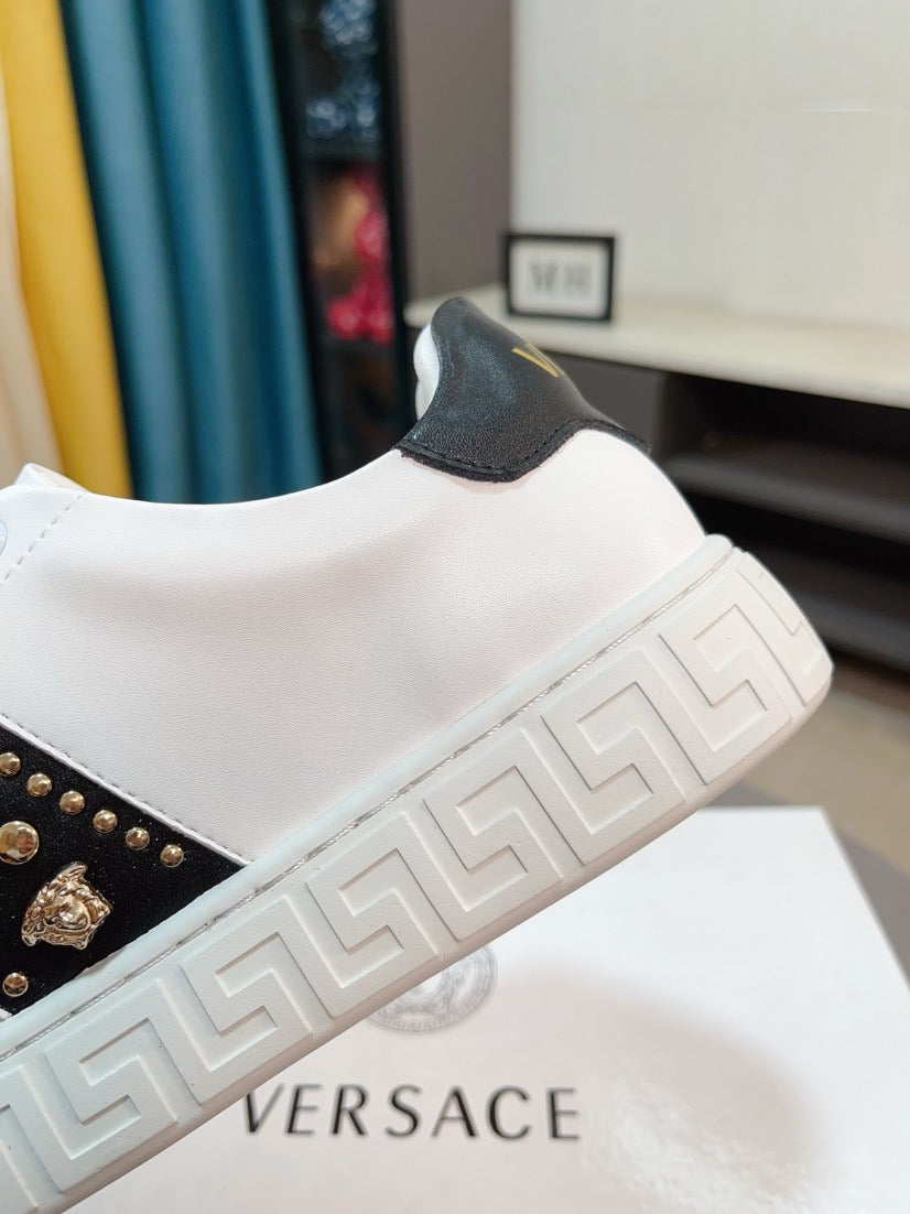 LuxluxHouse Best Quality Shoes Versace