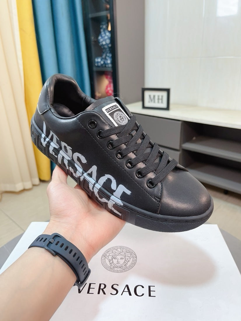 LuxluxHouse Best Quality Shoes Versace