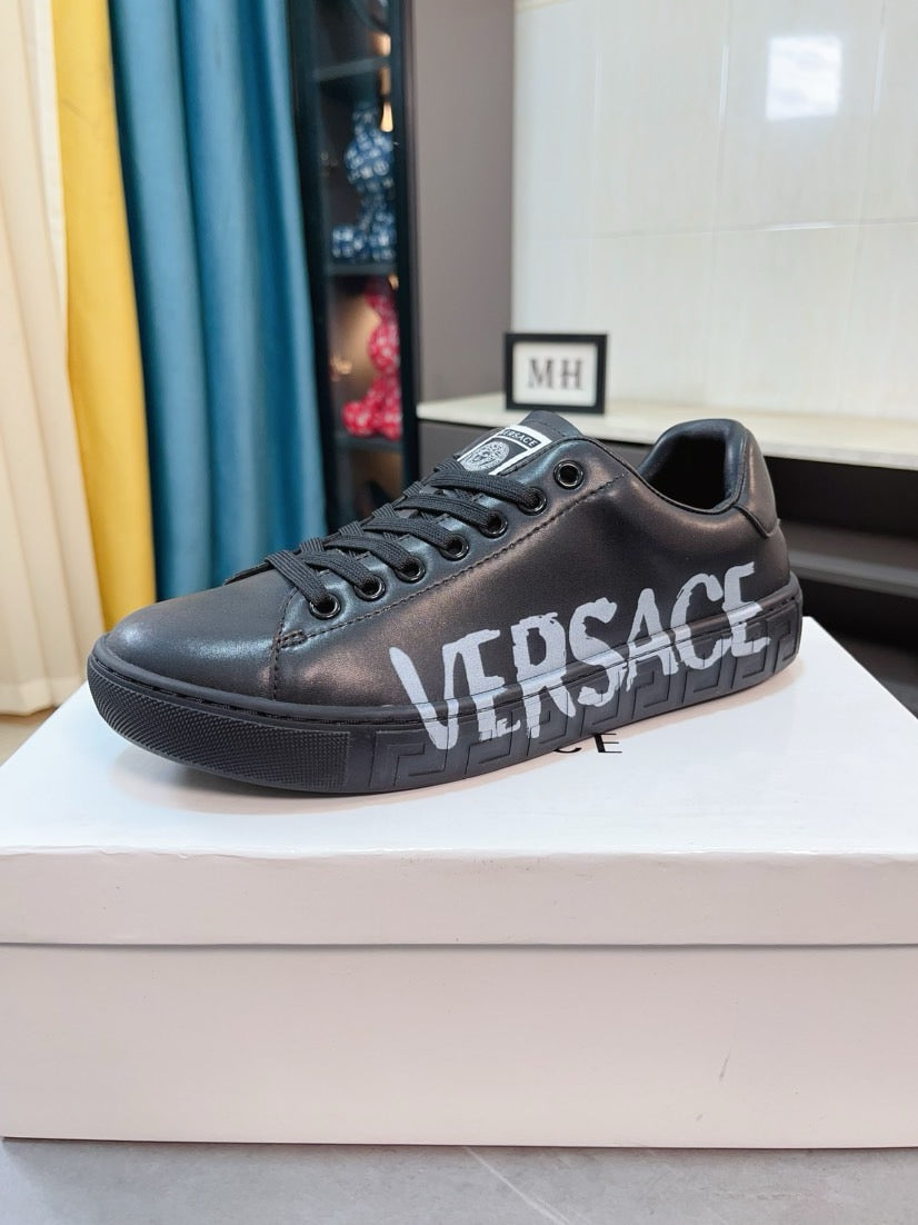 LuxluxHouse Best Quality Shoes Versace