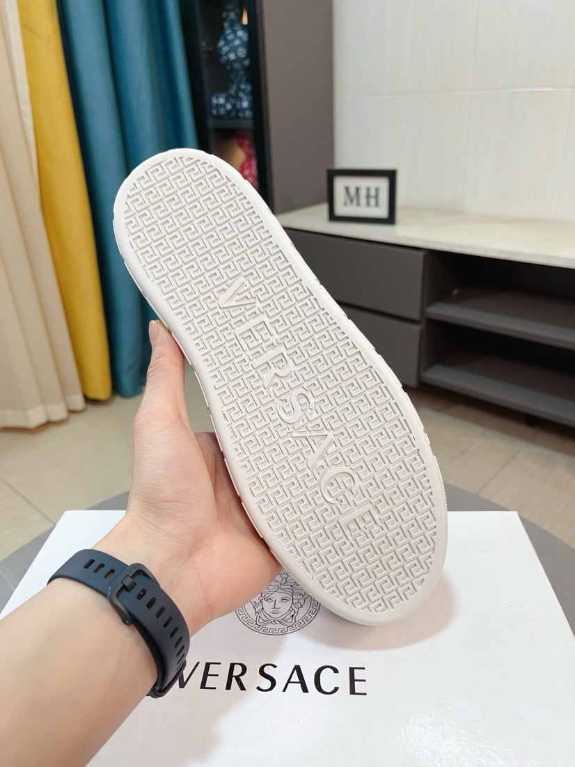 LuxluxHouse Best Quality Shoes Versace