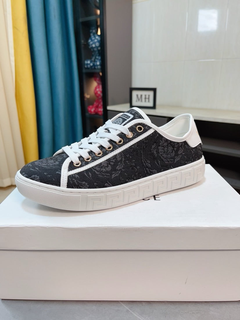 LuxluxHouse Best Quality Shoes Versace