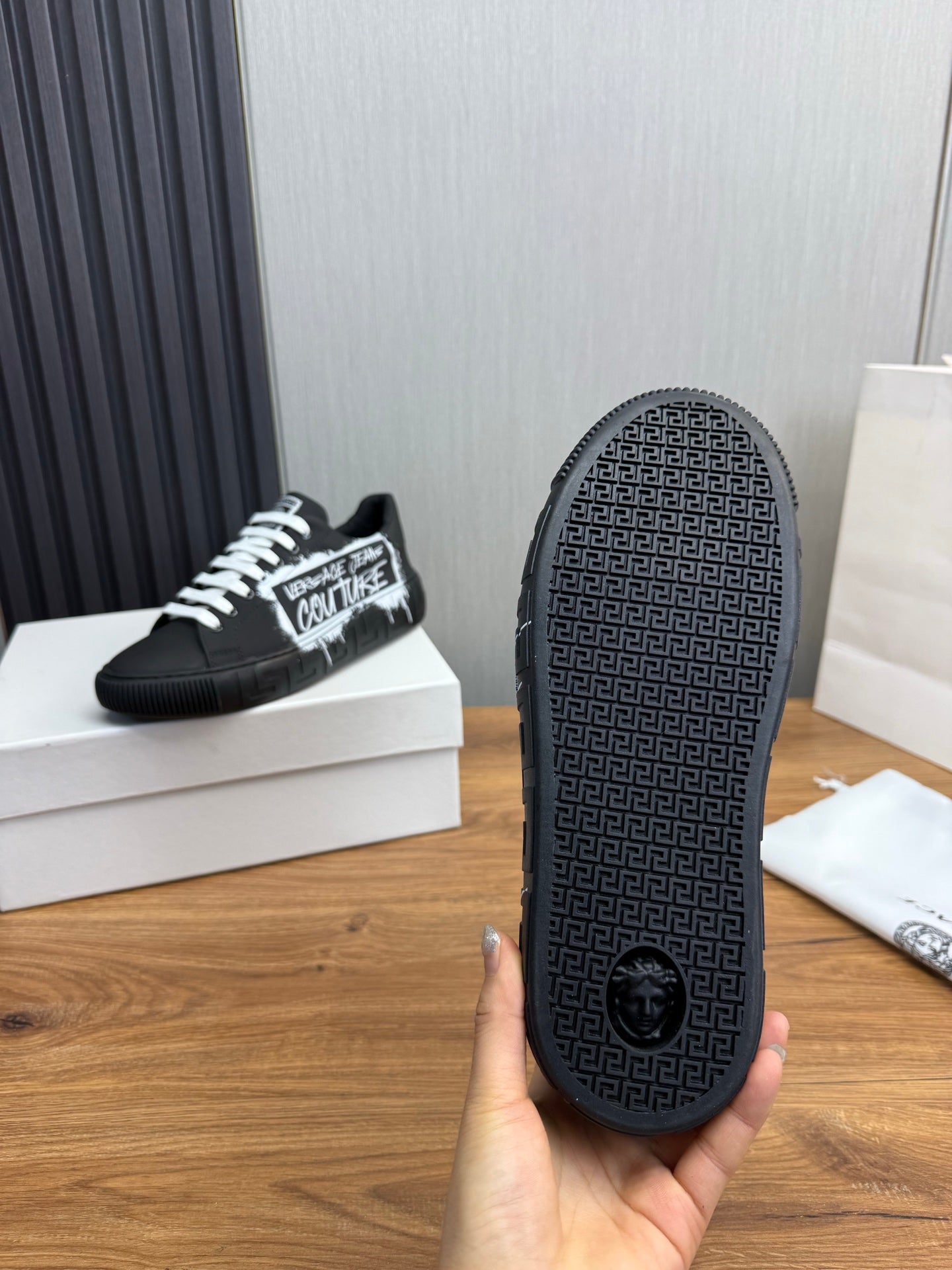 LuxluxHouse Best Quality Shoes Versace