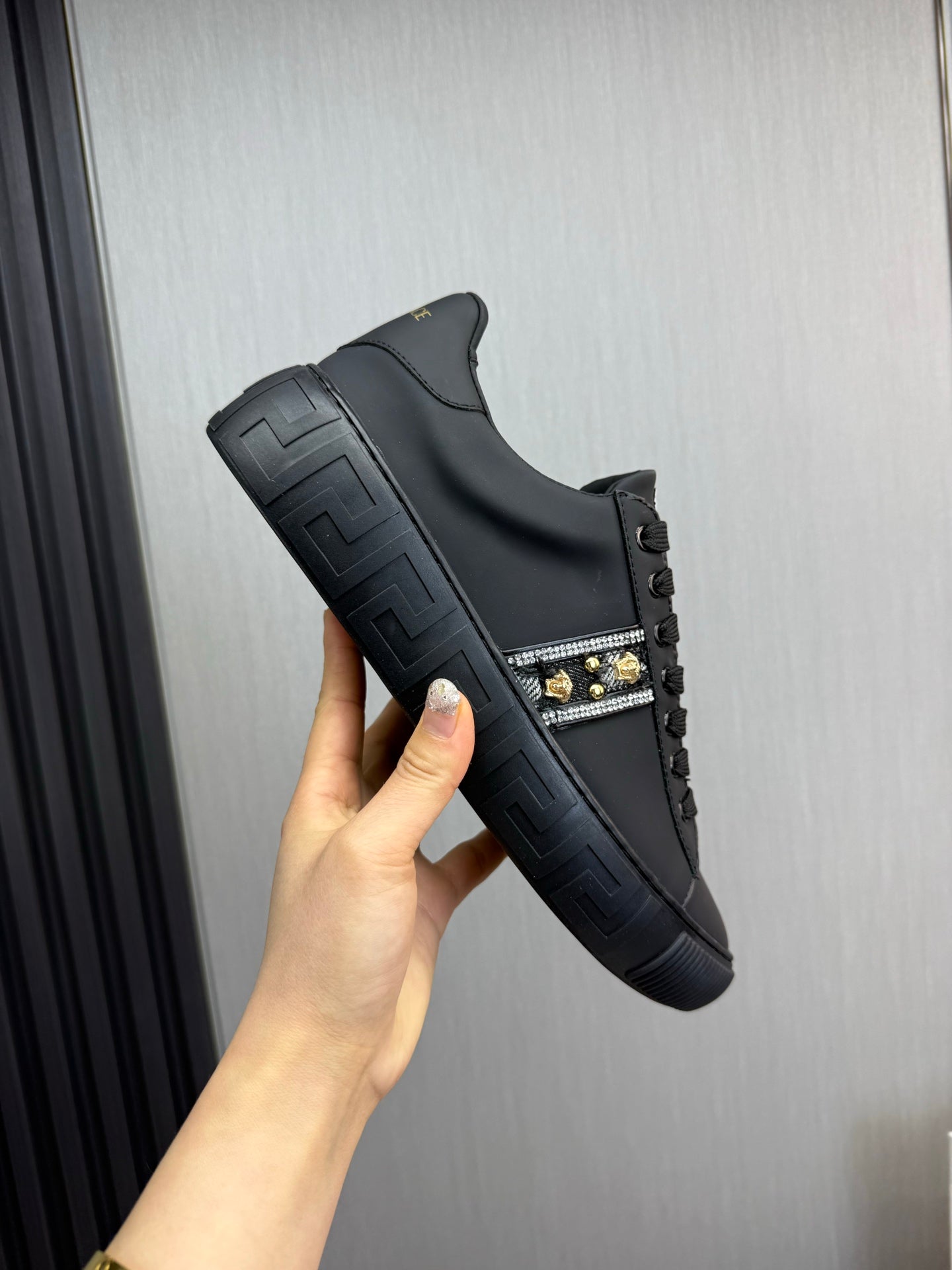 LuxluxHouse Best Quality Shoes Versace