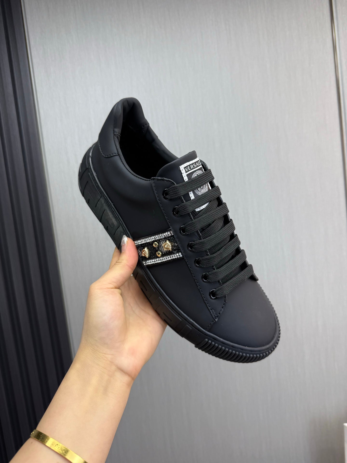 LuxluxHouse Best Quality Shoes Versace