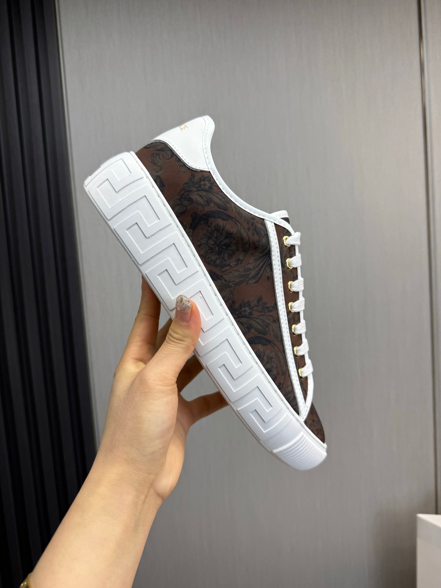 LuxluxHouse Best Quality Shoes Versace