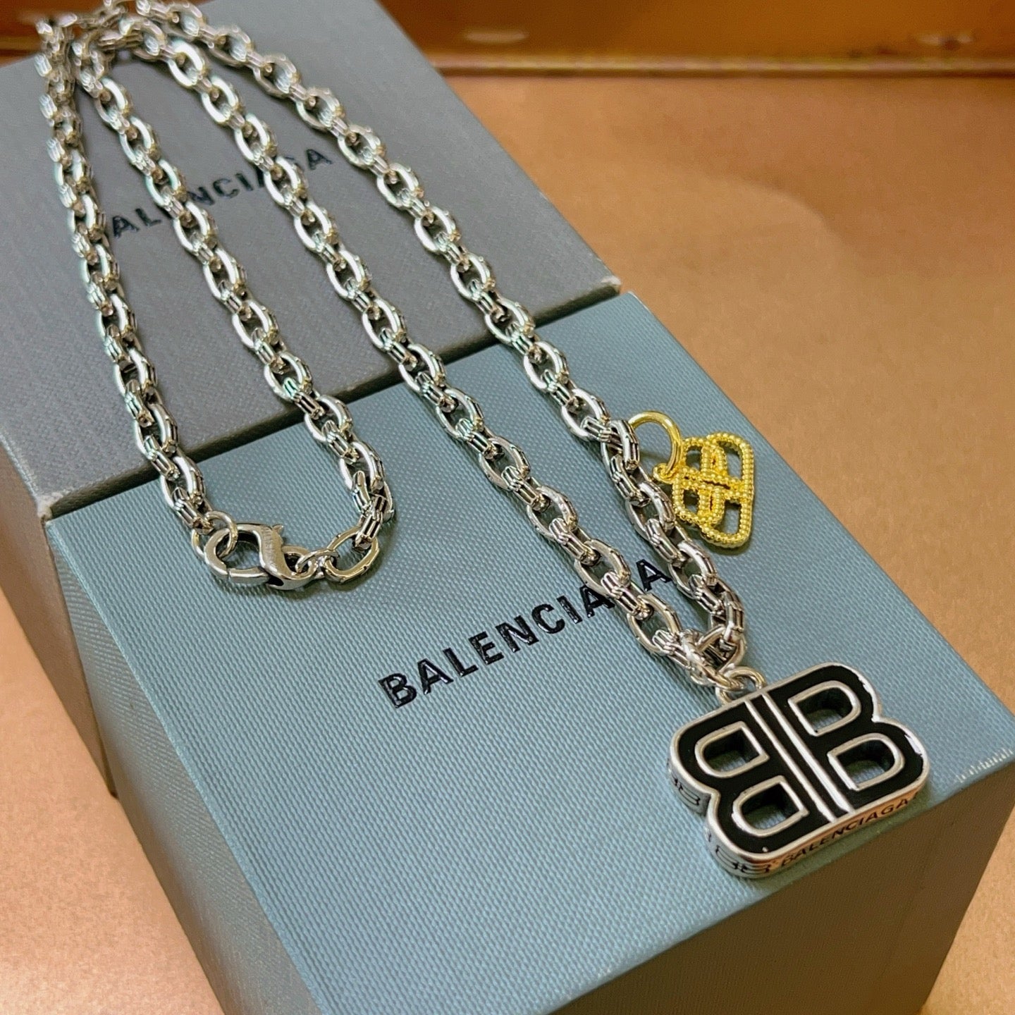 LuxluxHouse Best Quality Accessories Necklace Balenciaga