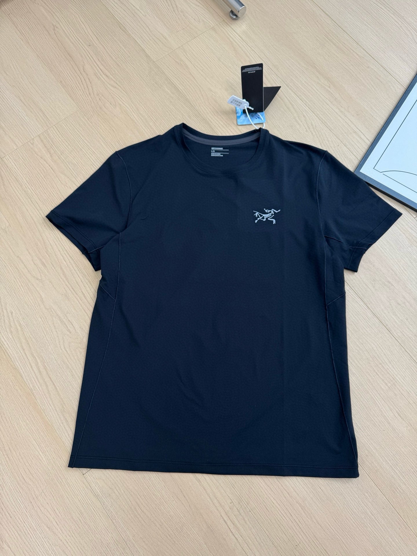 LuxluxHouse Best Quality Clothes T-shirt Arcteryx