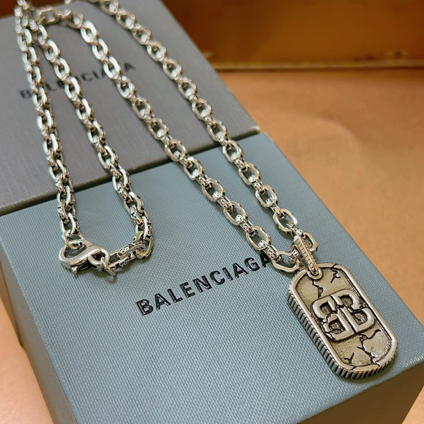 LuxluxHouse Best Quality Accessories Necklace Balenciaga