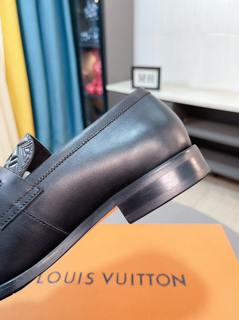 LuxluxHouse Best Quality Louis Vuitton Dress Shoes