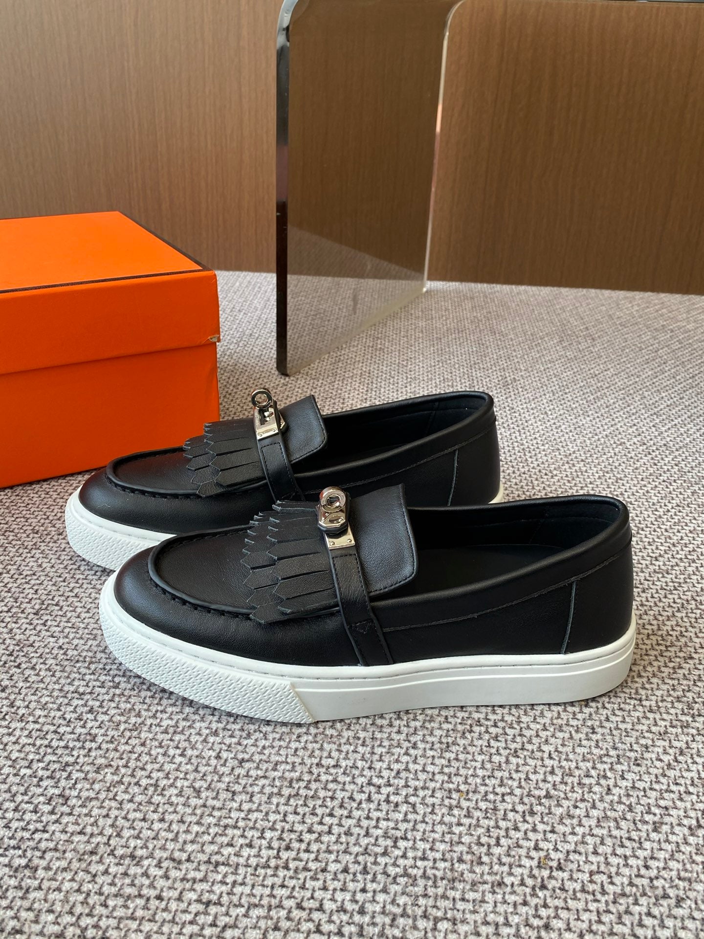 LuxluxHouse Best Quality Women Shoes Hermes