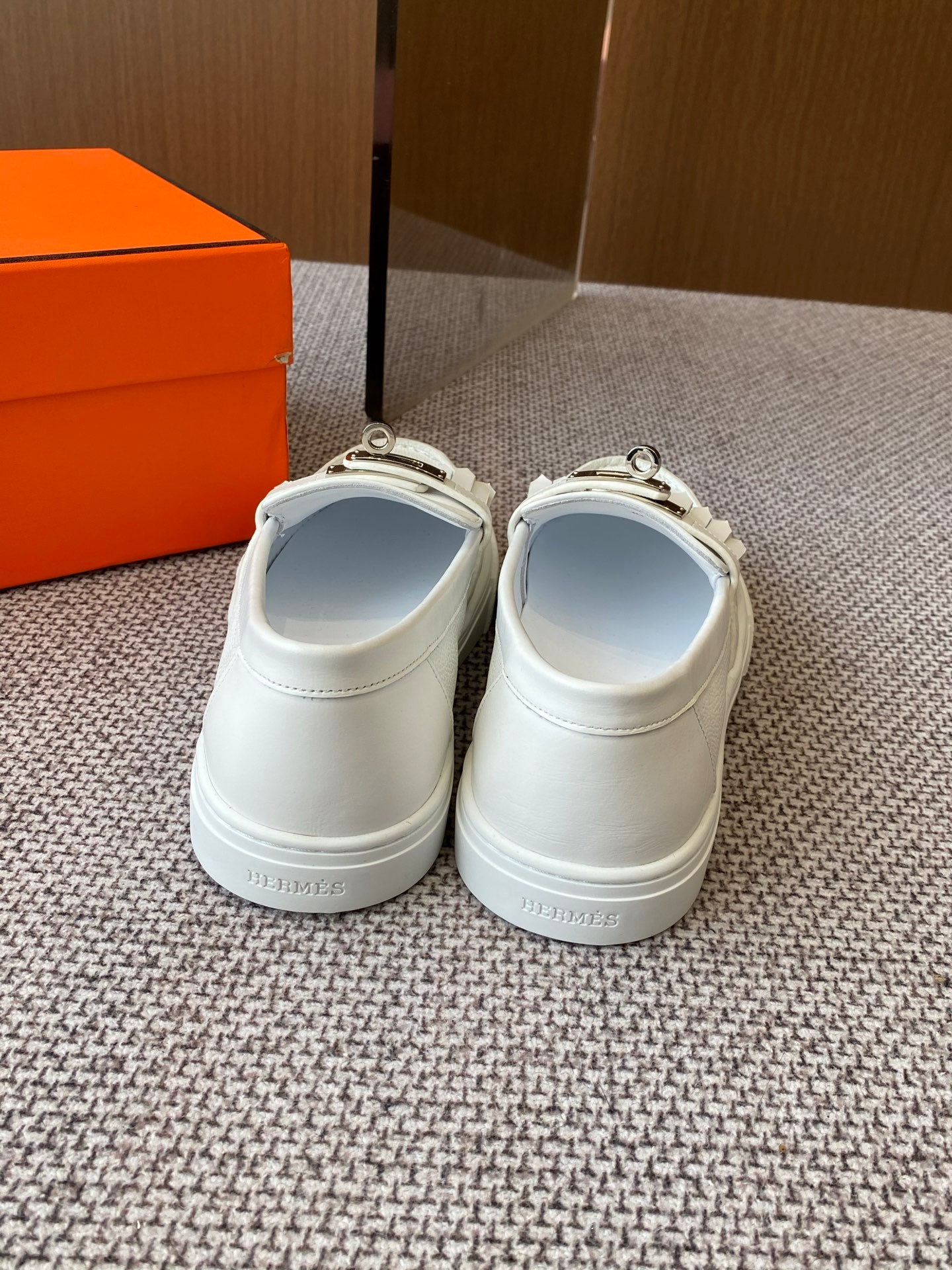 LuxluxHouse Best Quality Women Shoes Hermes