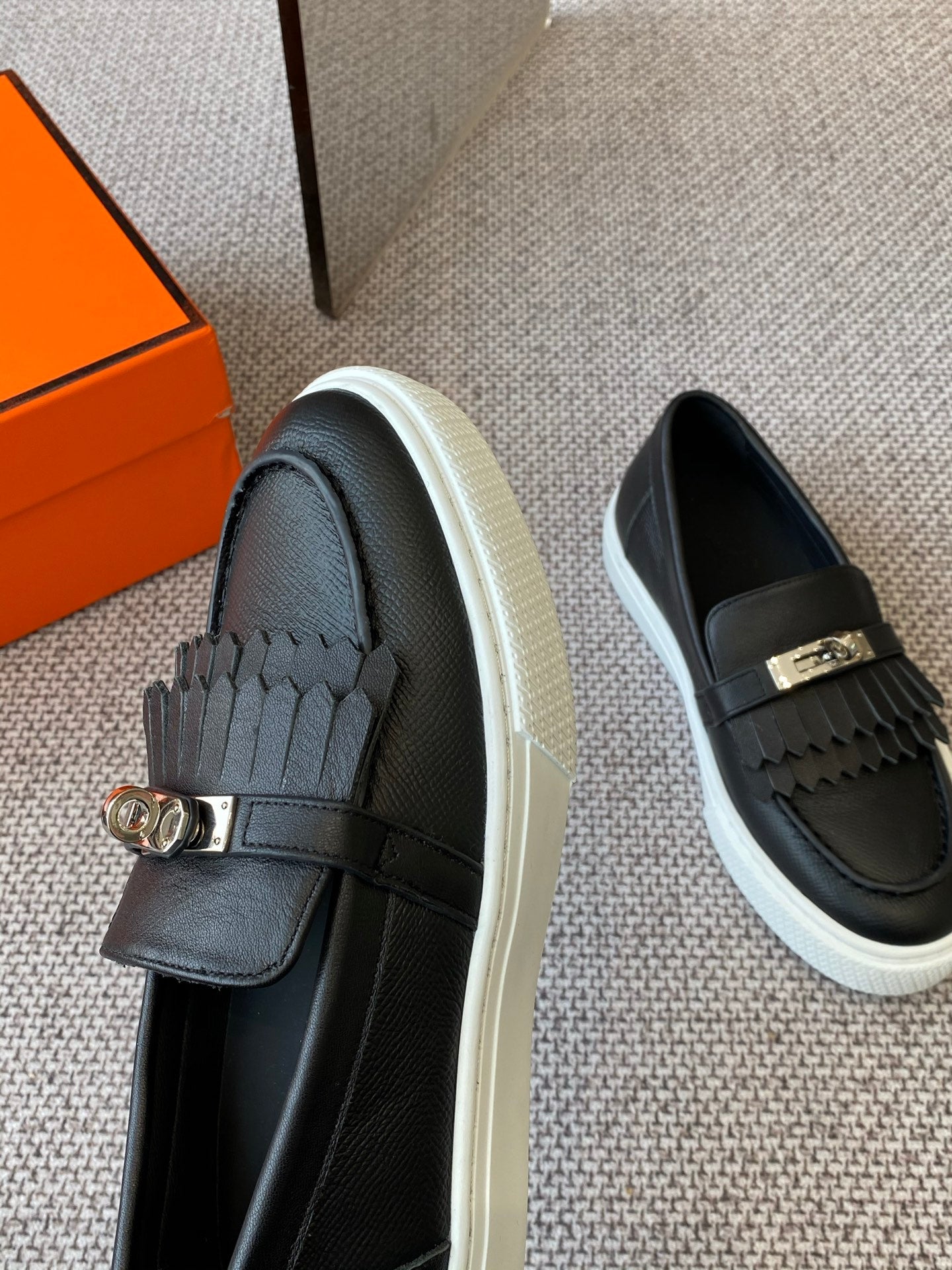 LuxluxHouse Best Quality Women Shoes Hermes