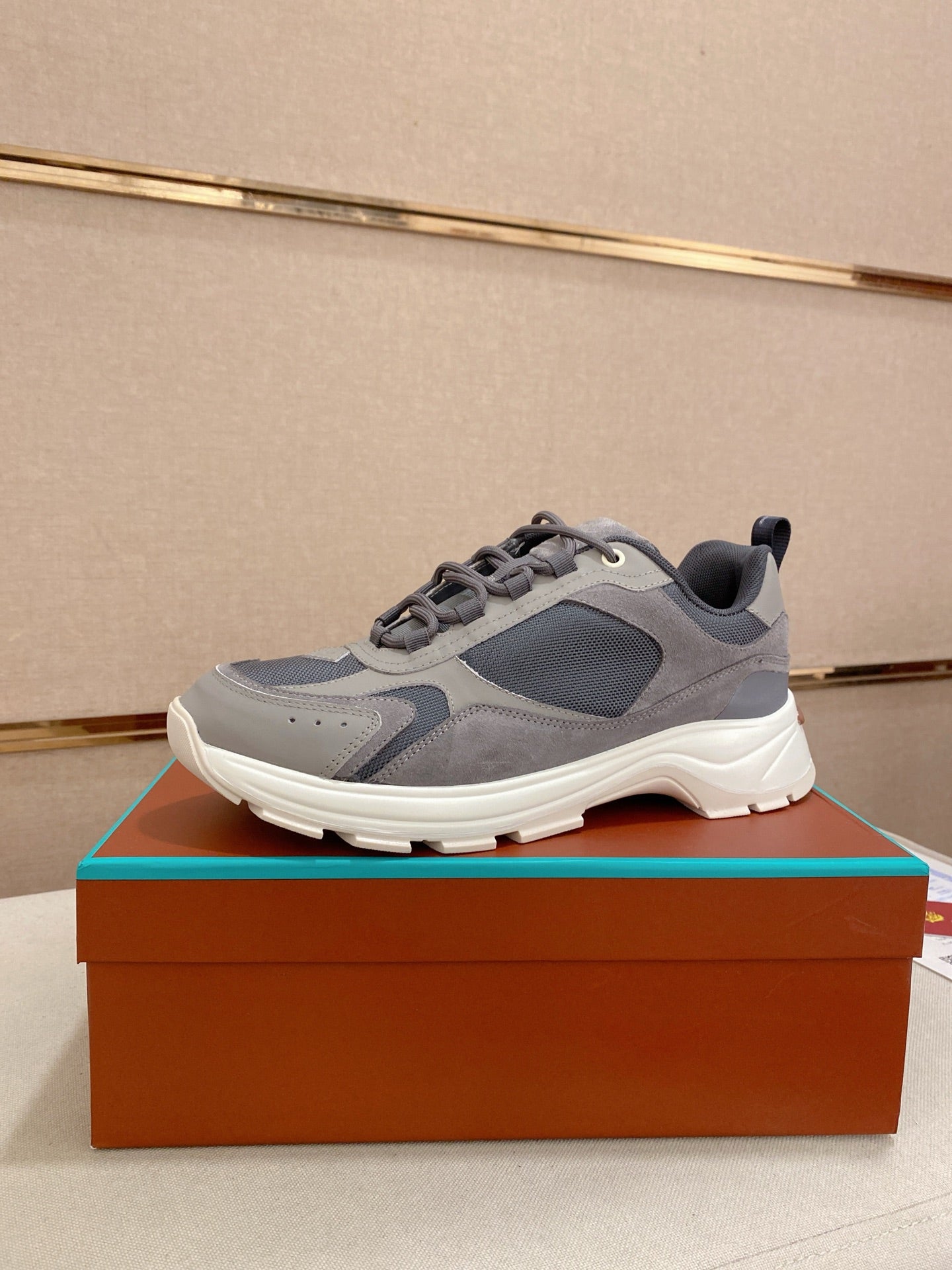 LuxluxHouse Best Quality Shoes Hermes