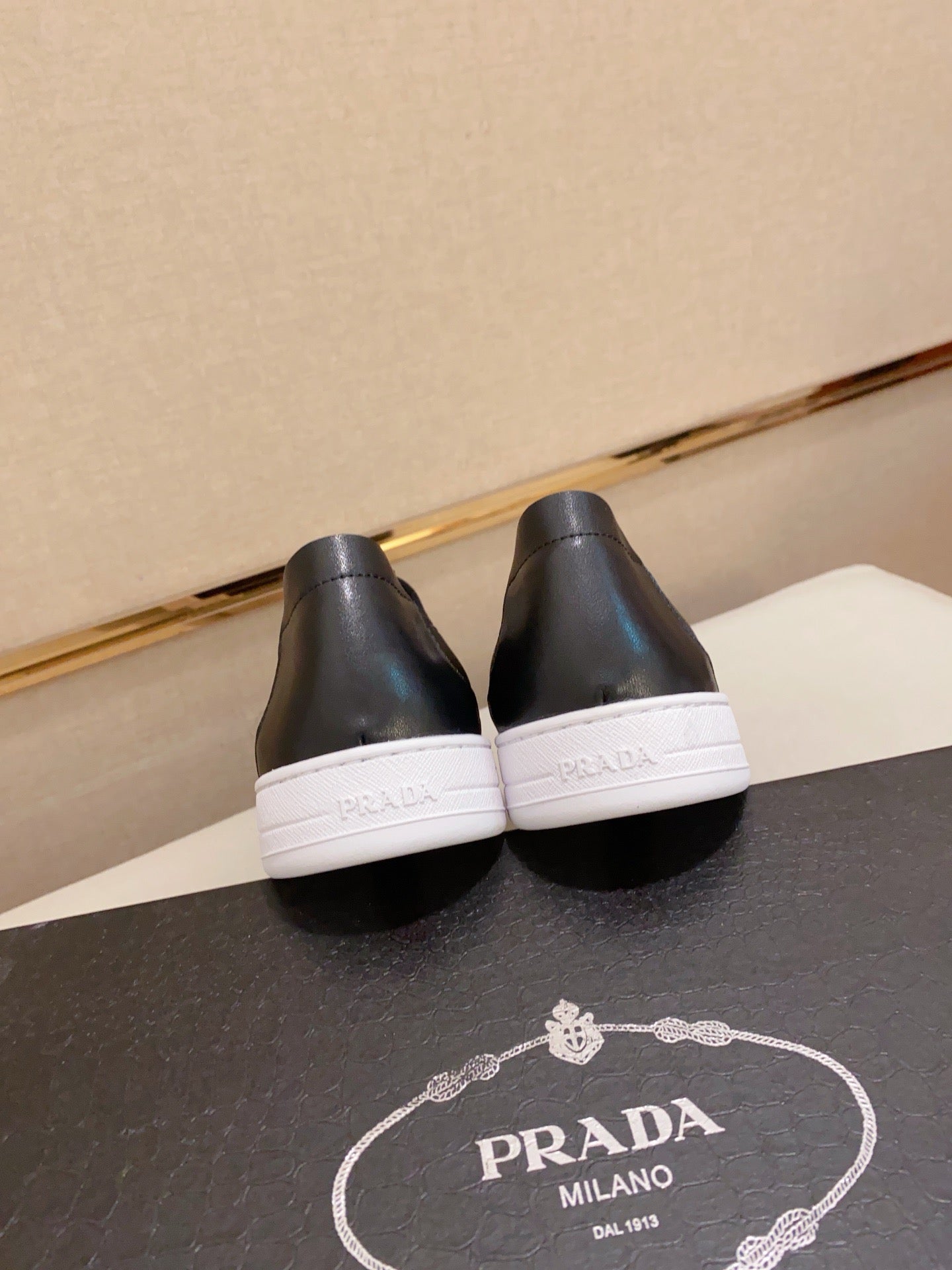 LuxluxHouse Best Quality Shoes Prada