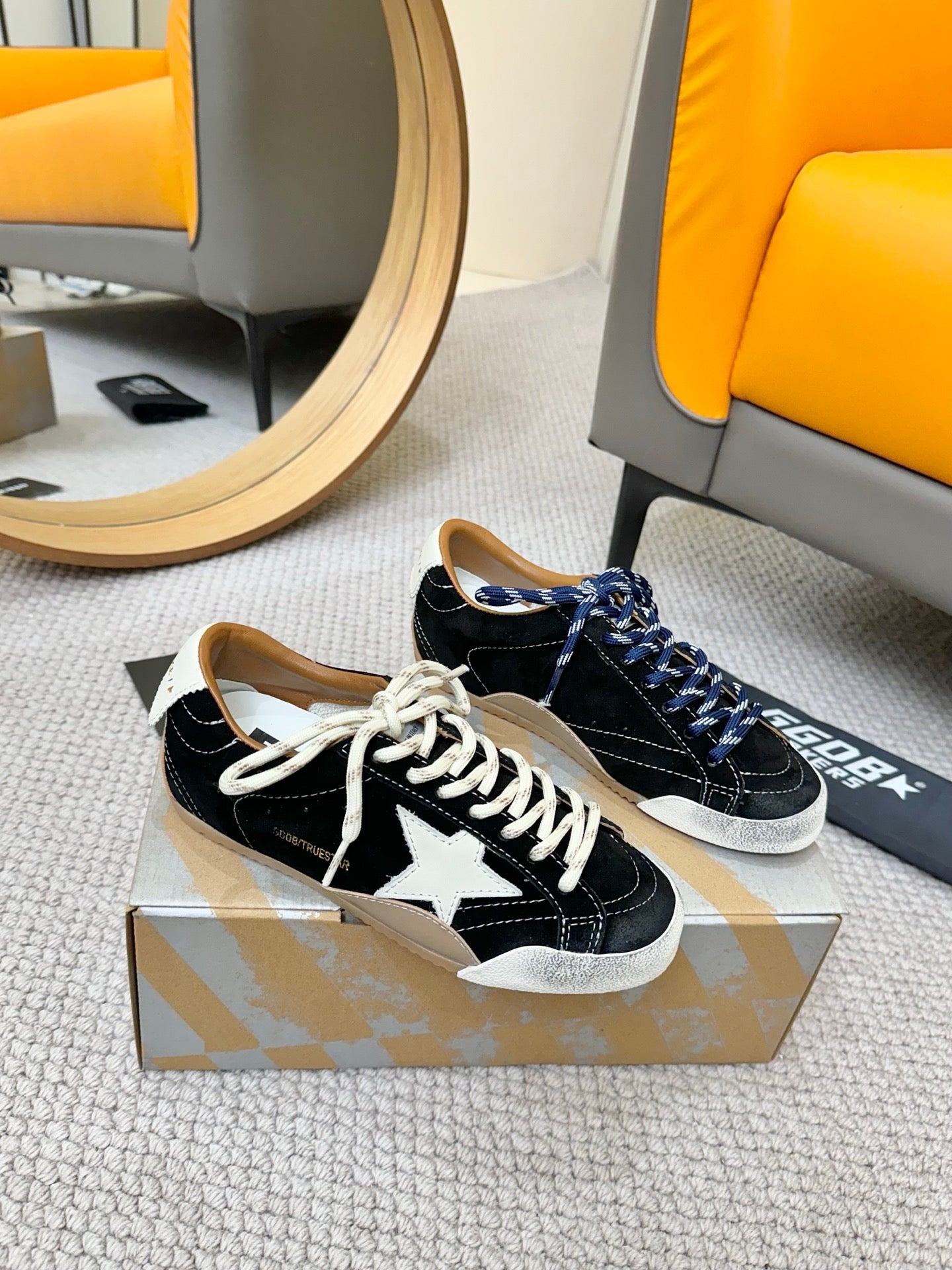 LuxluxHouse Best Quality Shoes Golden Goose