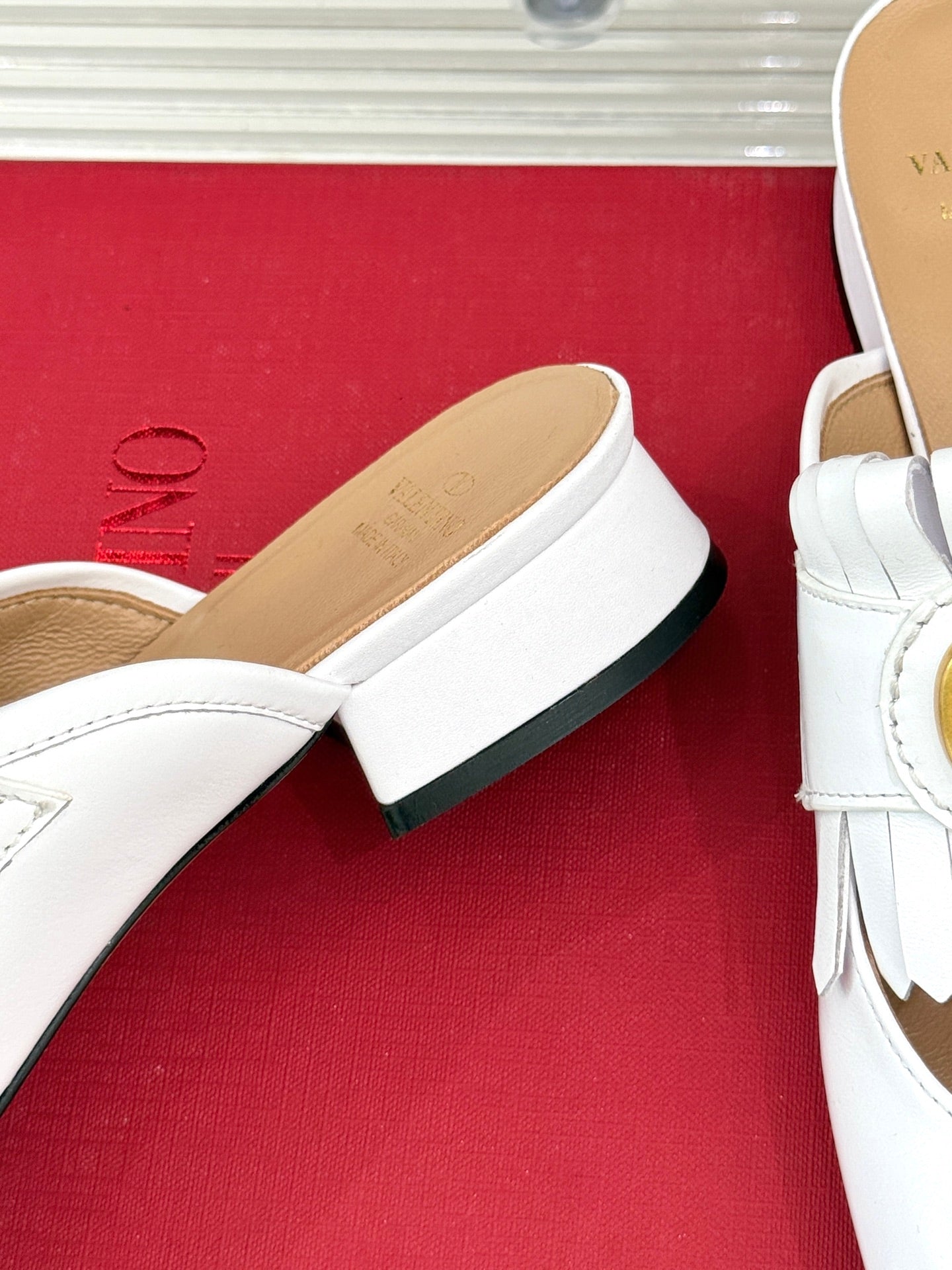 LuxluxHouse Best Quality Valentino Women Shoes