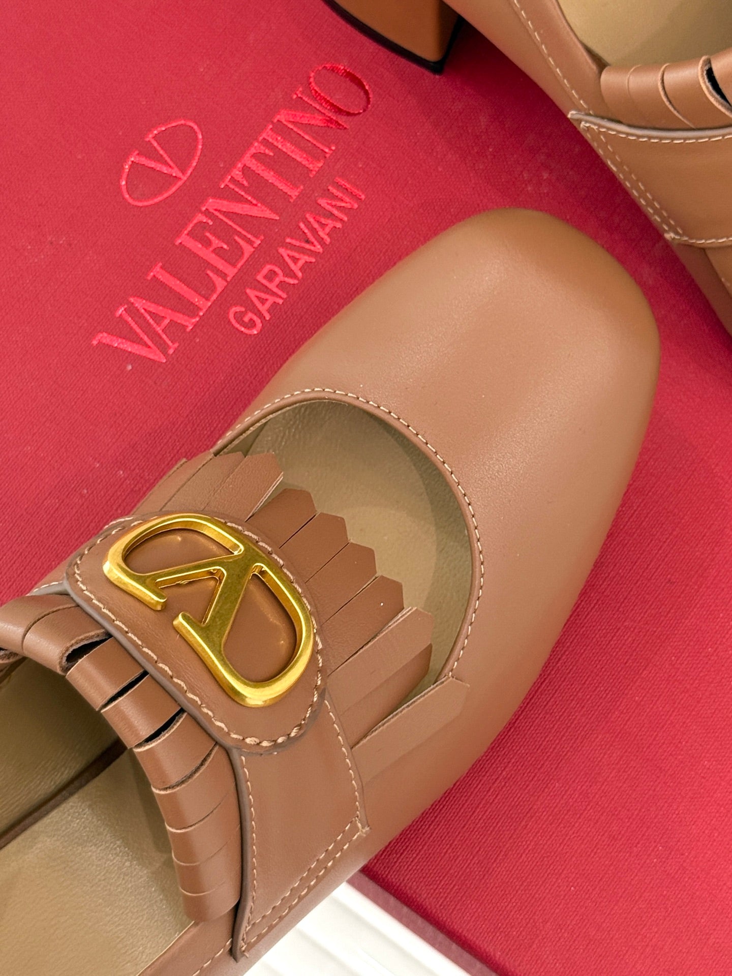 LuxluxHouse Best Quality Valentino Women Shoes