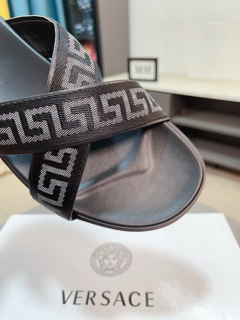 LuxluxHouse Best Quality Sandals Versace