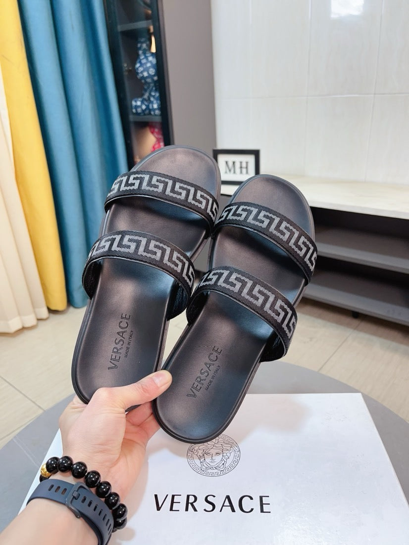 LuxluxHouse Best Quality Sandals Versace