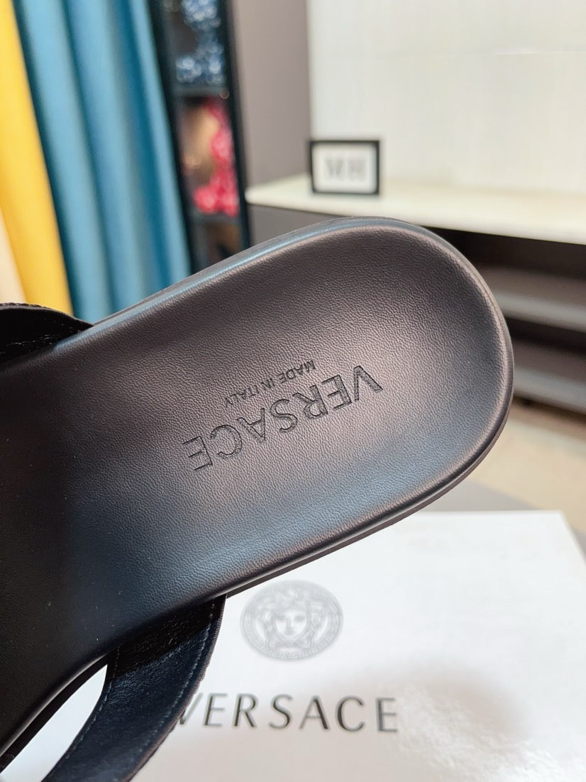 LuxluxHouse Best Quality Sandals Versace
