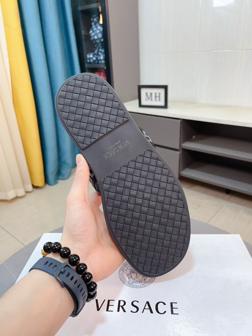 LuxluxHouse Best Quality Sandals Versace