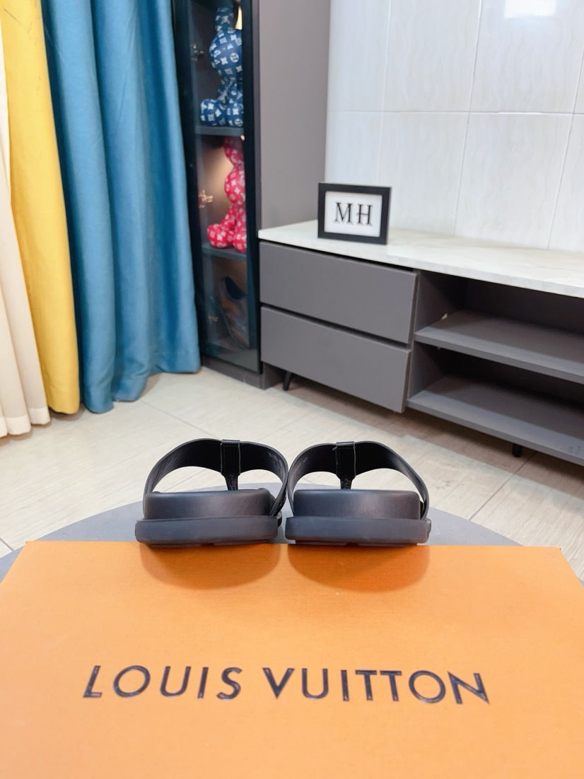 LuxluxHouse Best Quality Sandals Louis Vuitton