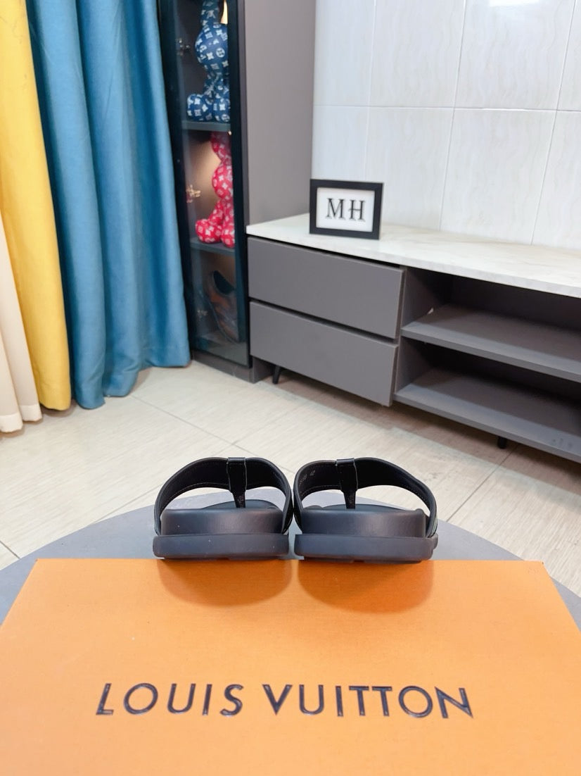 LuxluxHouse Best Quality Sandals Louis Vuitton