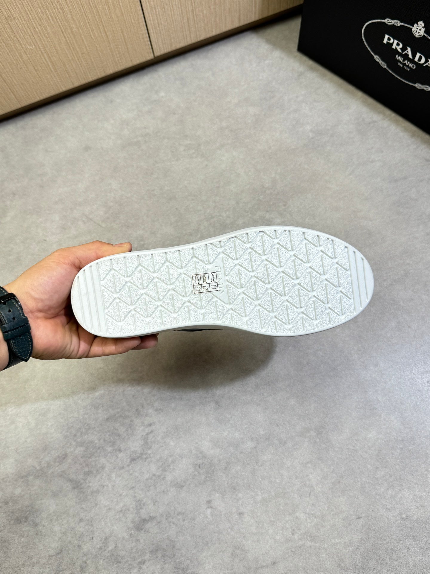 LuxluxHouse Best Quality Shoes Prada
