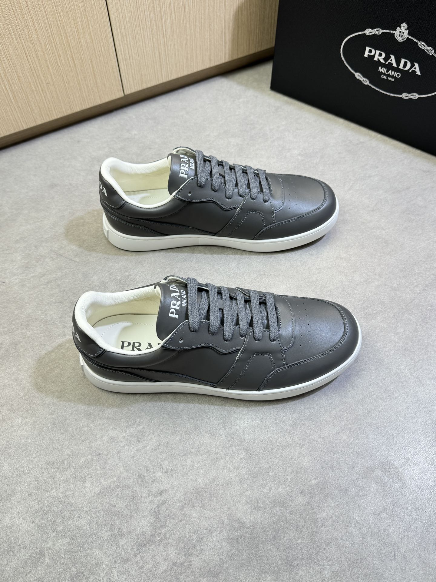 LuxluxHouse Best Quality Shoes Prada