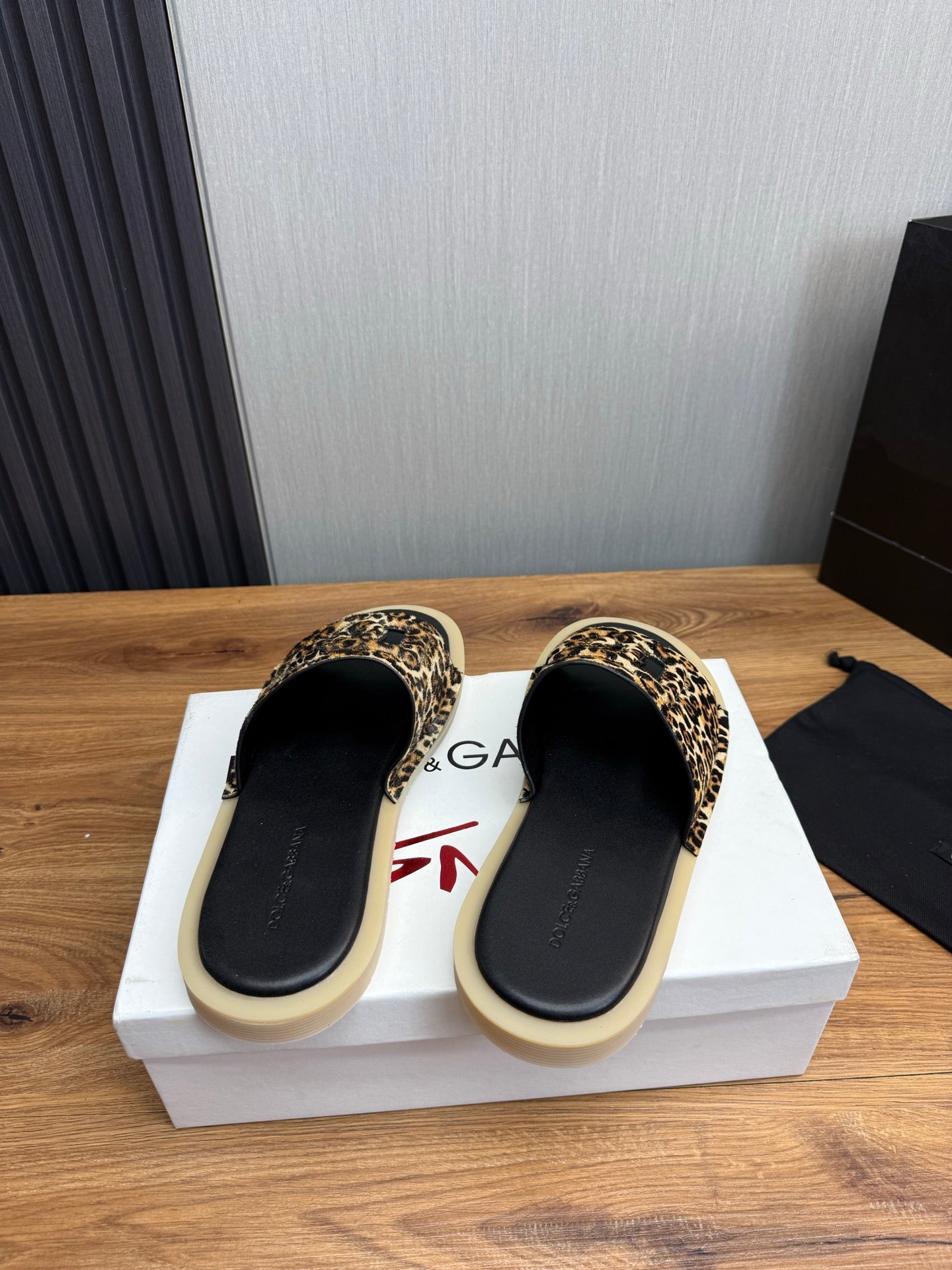 LuxluxHouse Best Quality Sandals Dolce & Gabbana