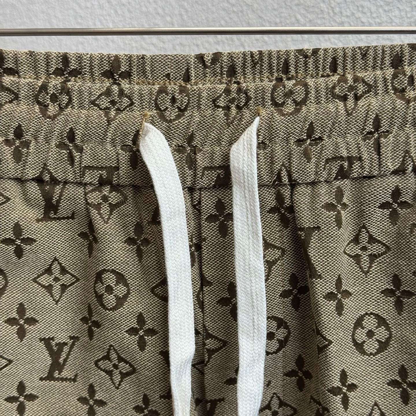 LuxluxHouse Best Quality Clothes Pants Louis Vuitton