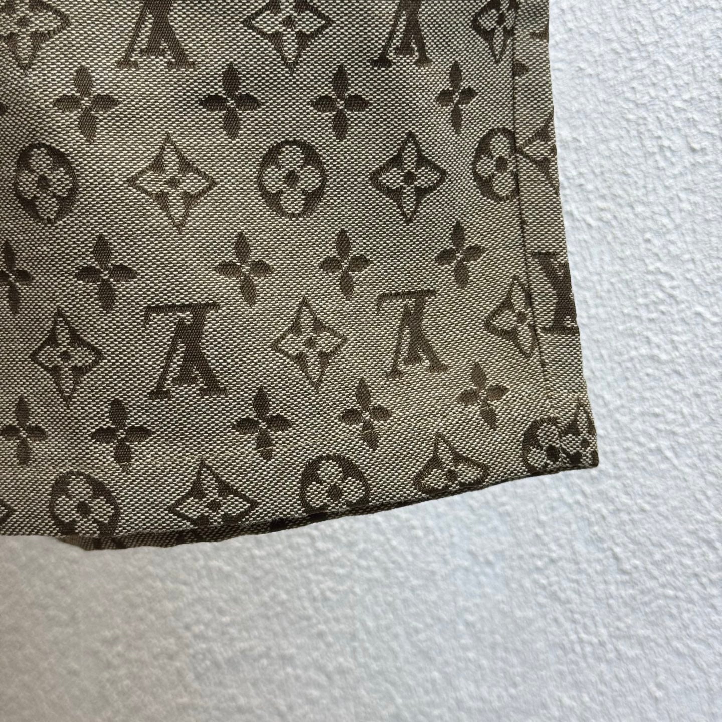 LuxluxHouse Best Quality Clothes Pants Louis Vuitton