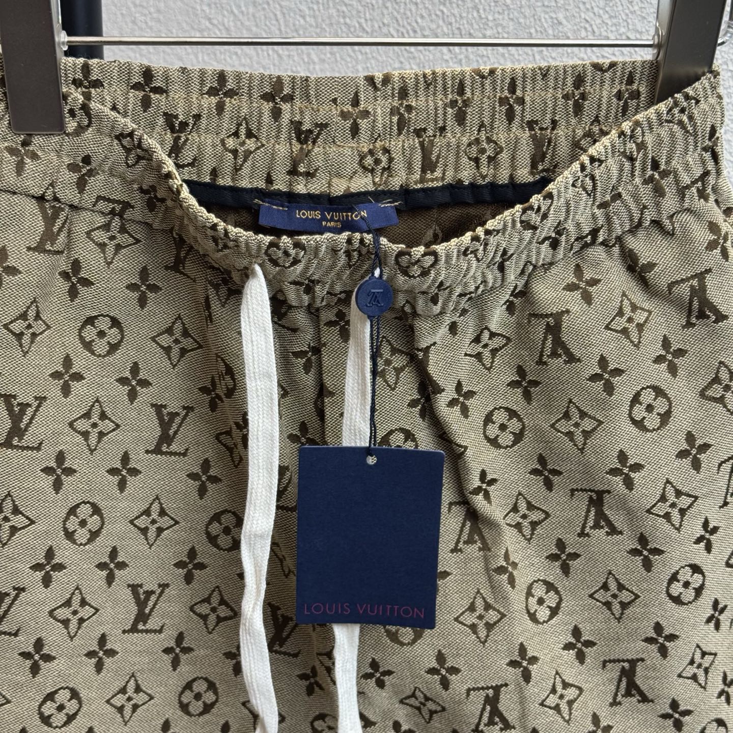 LuxluxHouse Best Quality Clothes Pants Louis Vuitton