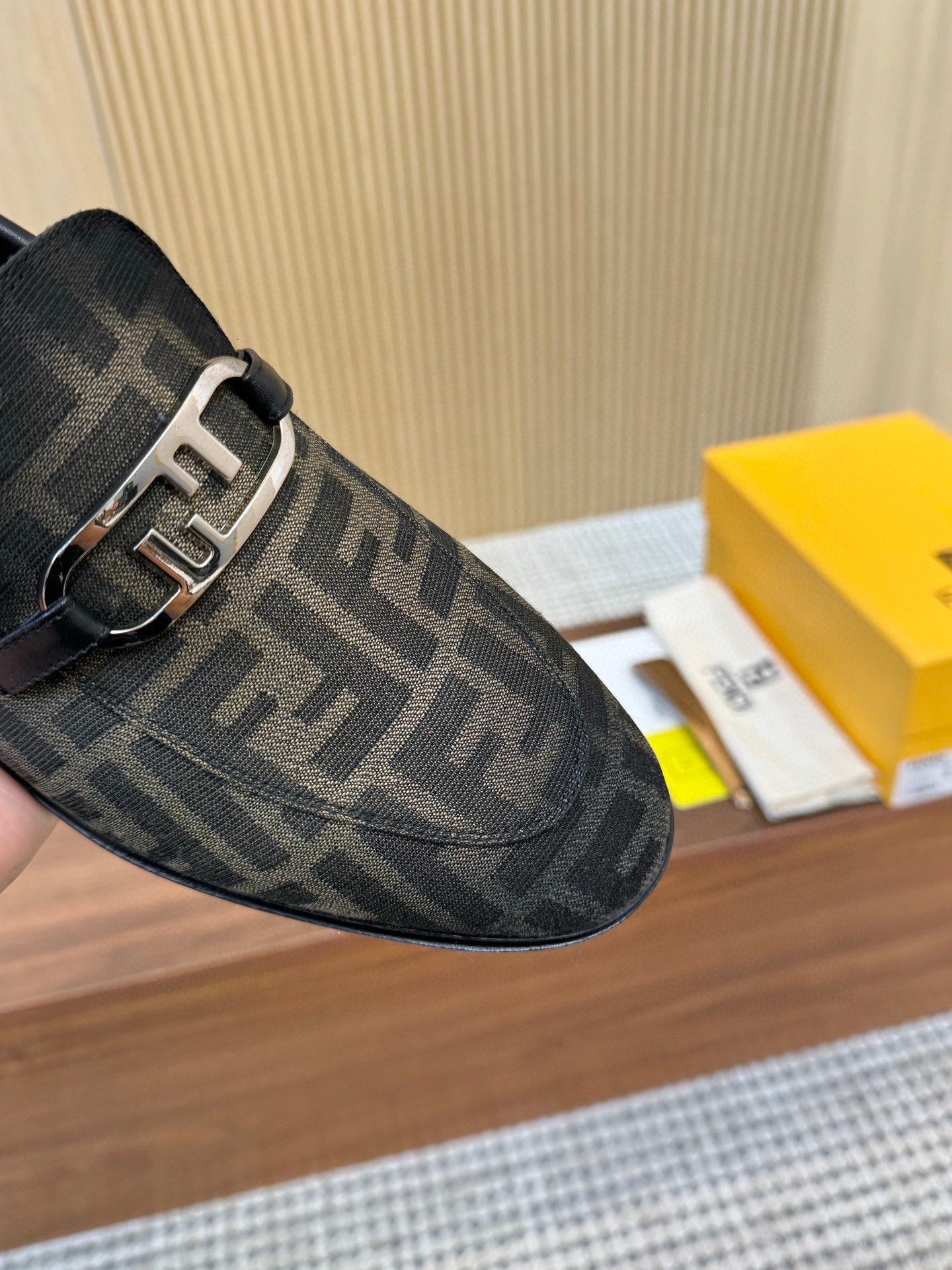 LuxluxHouse Best Quality Shoes Fendi