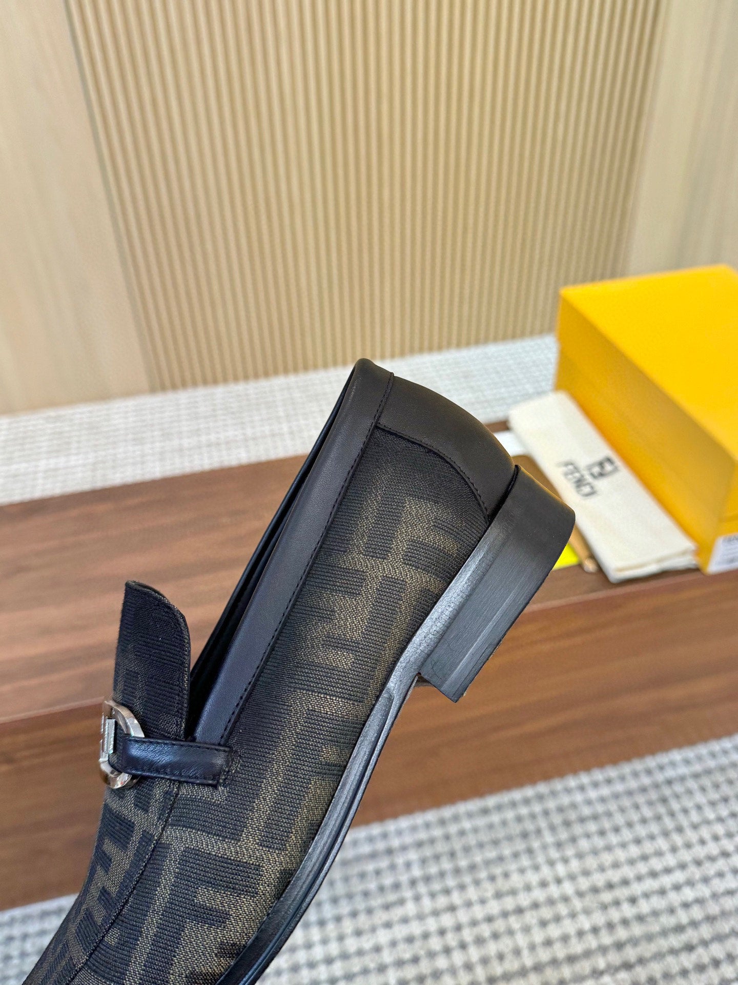 LuxluxHouse Best Quality Shoes Fendi