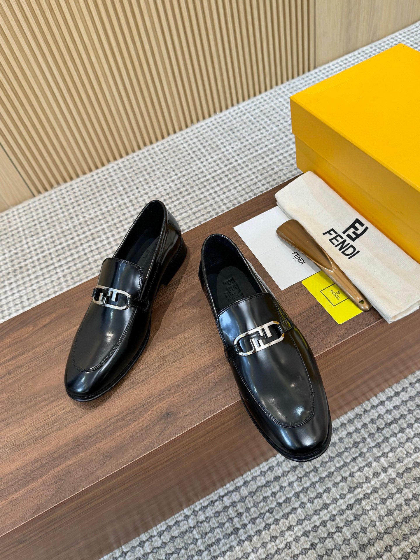 LuxluxHouse Best Quality Shoes Fendi