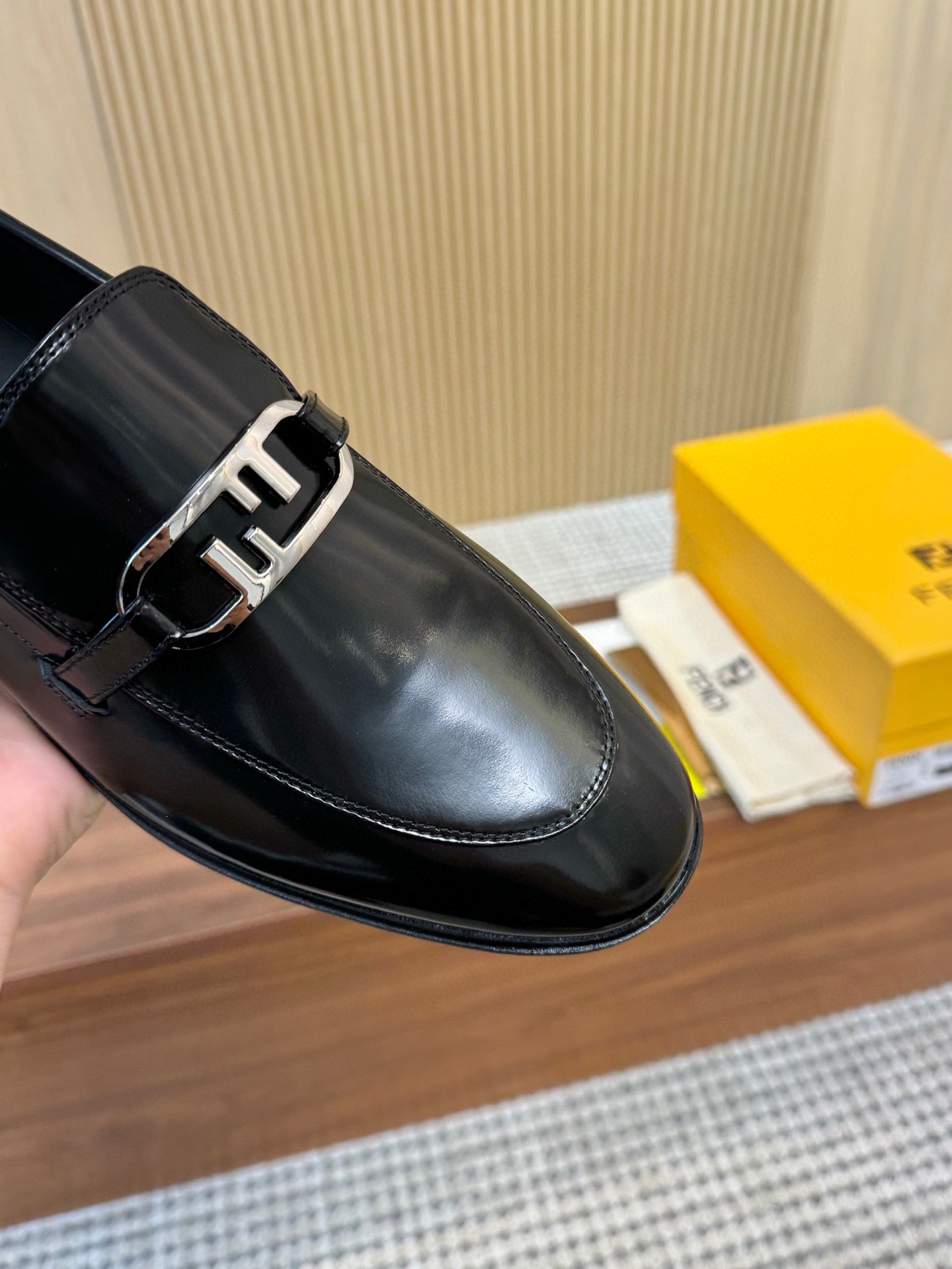 LuxluxHouse Best Quality Shoes Fendi