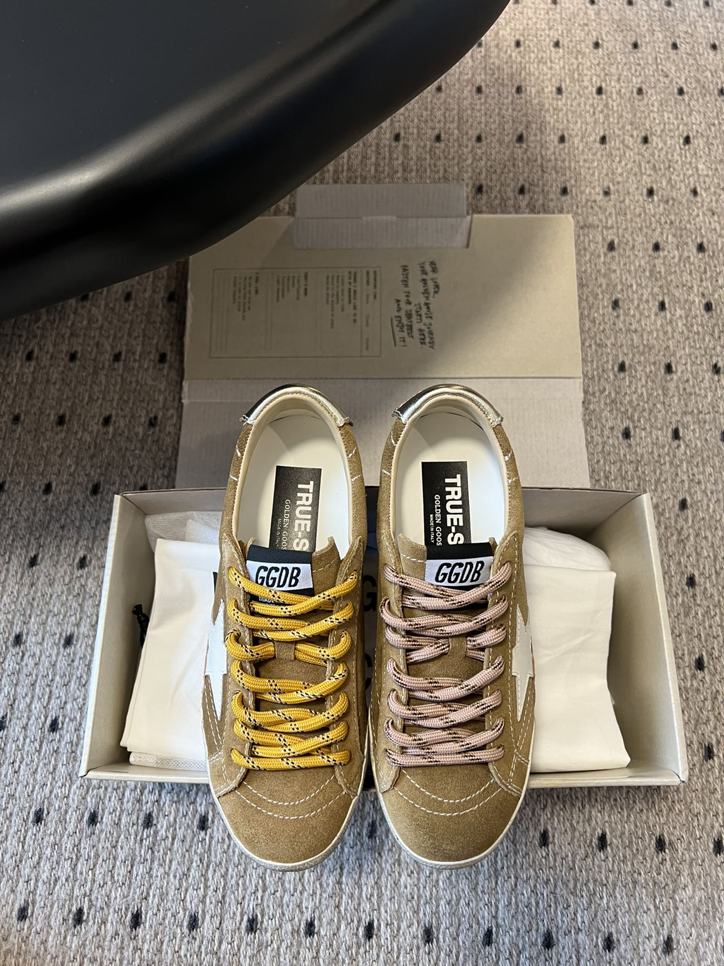 LuxluxHouse Best Quality Shoes Golden Goose